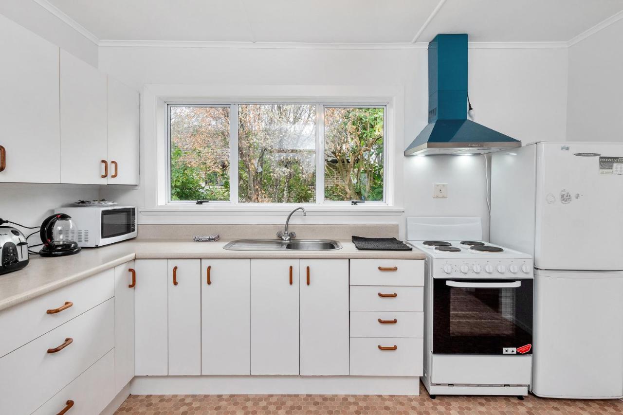 3 Bedroom In Onehunga W Parking - Wifi - Netflix Auckland Bagian luar foto