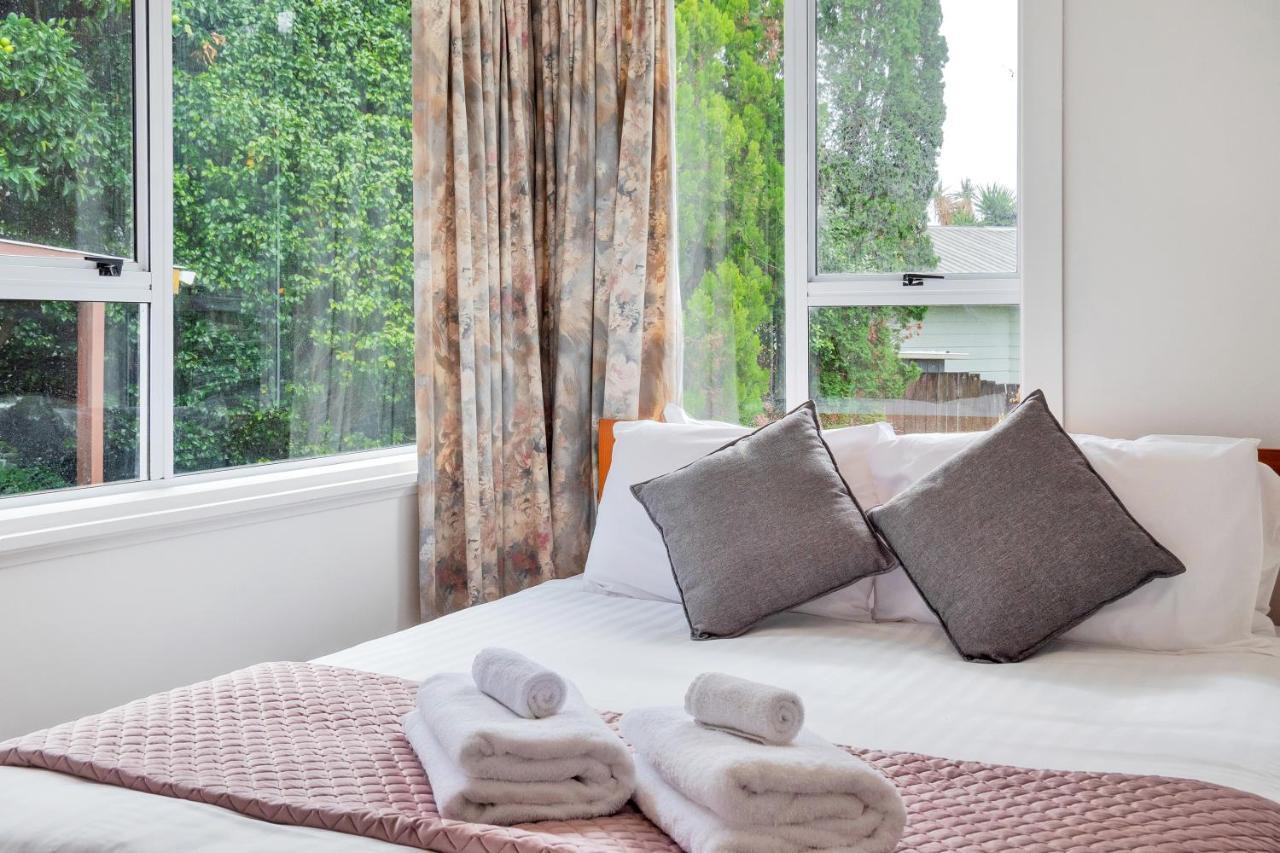 3 Bedroom In Onehunga W Parking - Wifi - Netflix Auckland Bagian luar foto